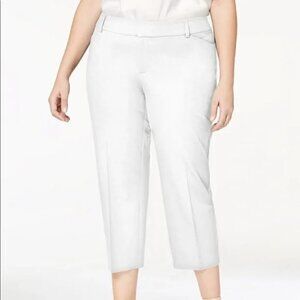 NWT Isaac Mizrahi White Cropped Capri Pull ON Pants Size 28 Wide Petite